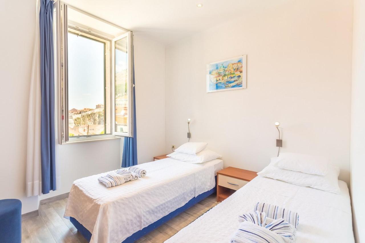 Apartment& Room Lukre / Apartment Lukre With Terrace دوبروفينك المظهر الخارجي الصورة