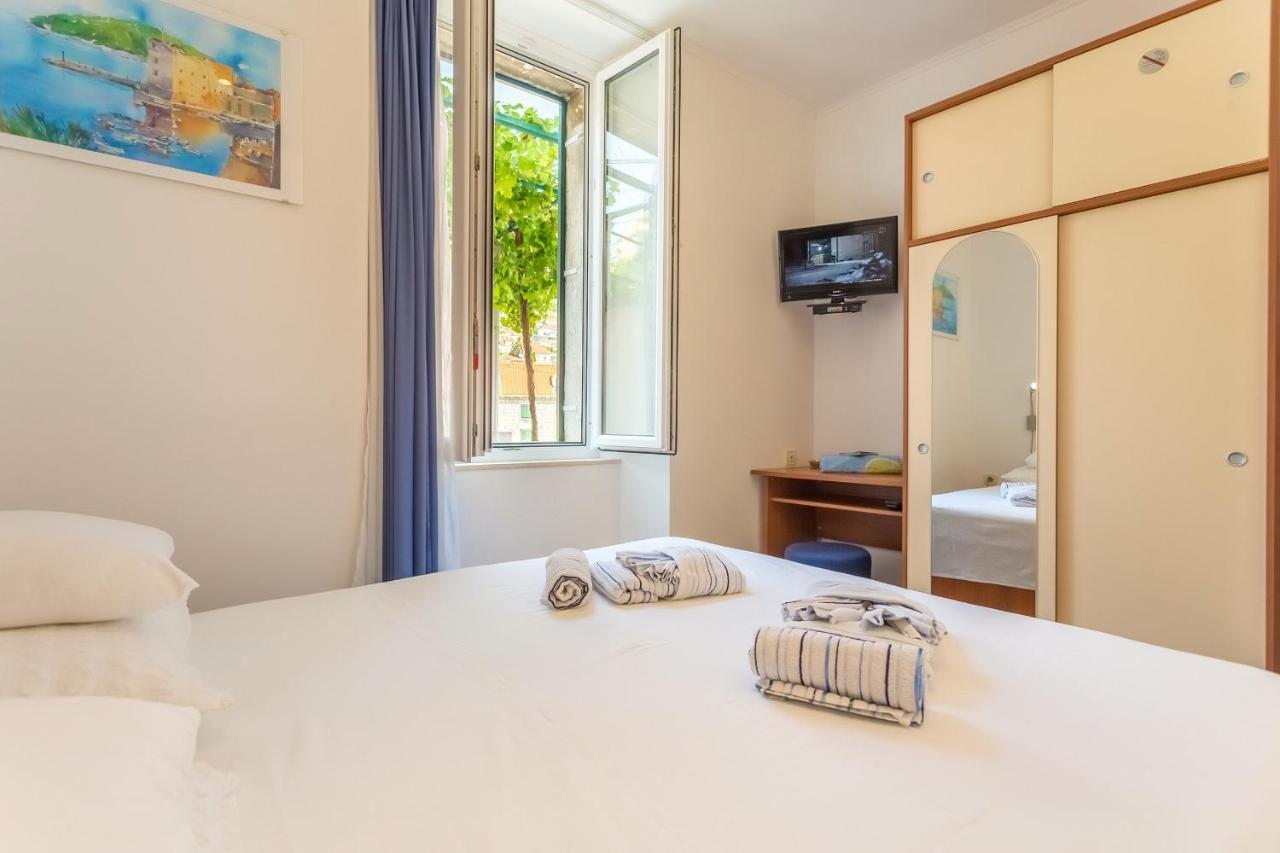 Apartment& Room Lukre / Apartment Lukre With Terrace دوبروفينك المظهر الخارجي الصورة
